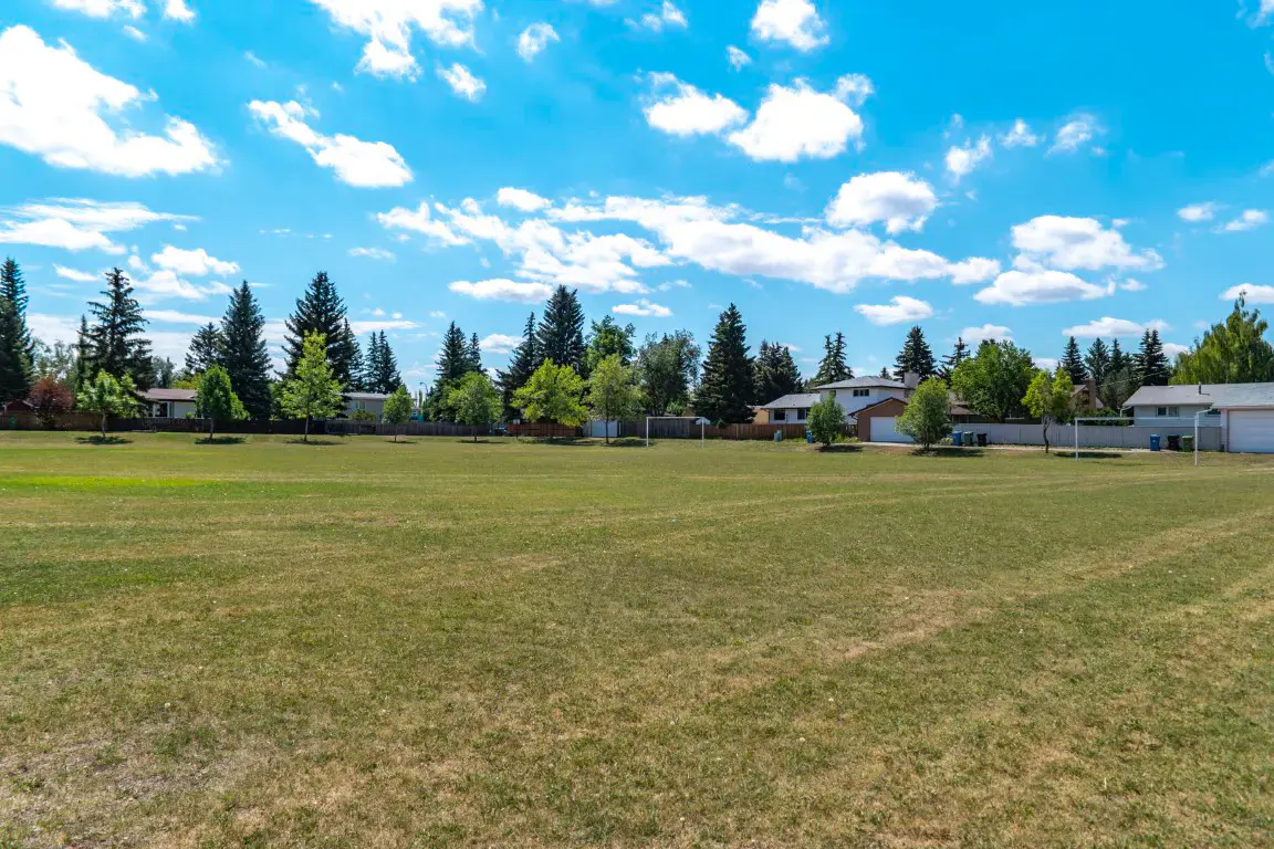 Palliser property and community context